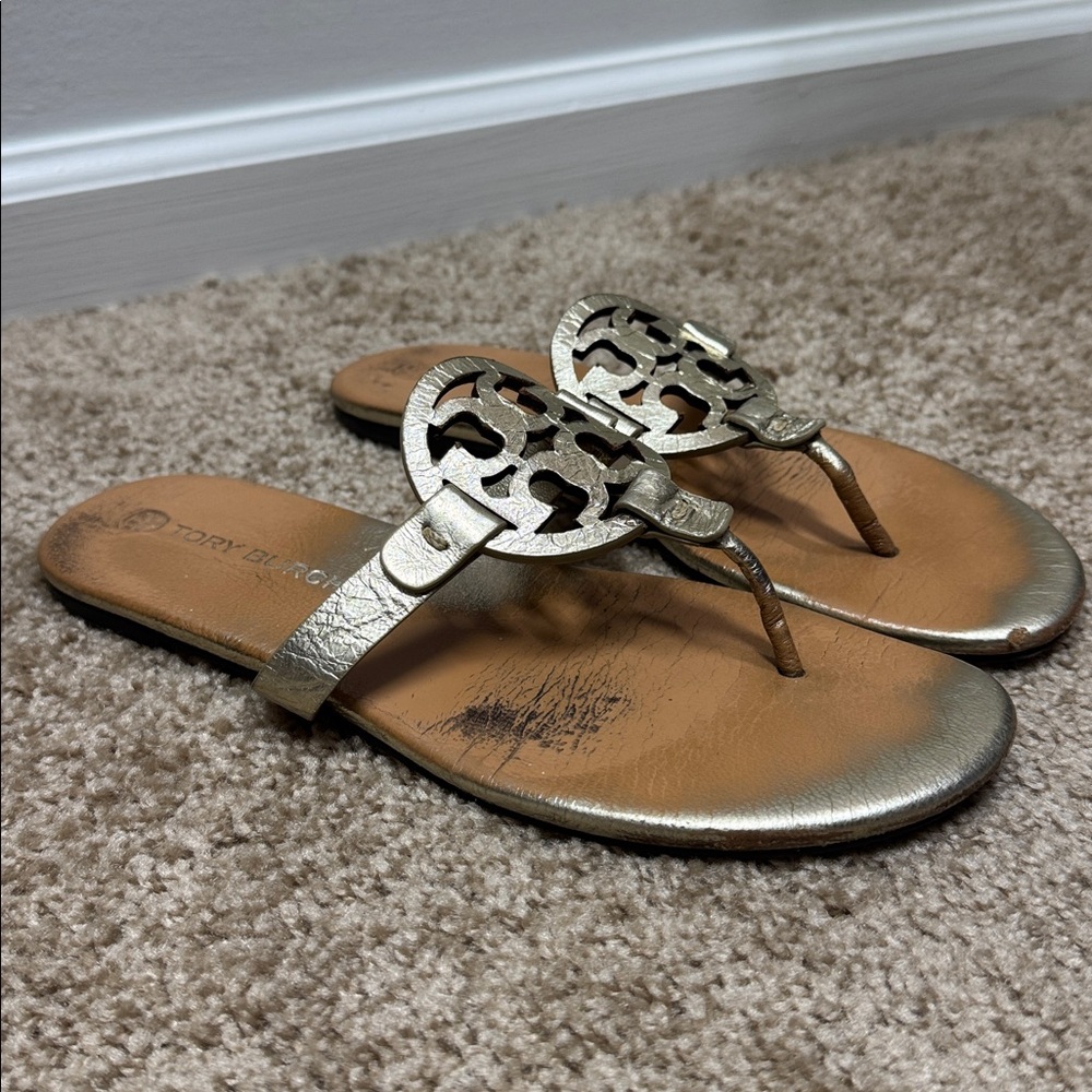 Tory Burch Gold Metallic Sandals (S8) - Picture 3 of 4